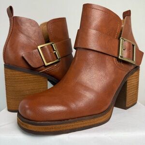 KORKS Kari Block Heel Square Toe Size 8.5 In Brown